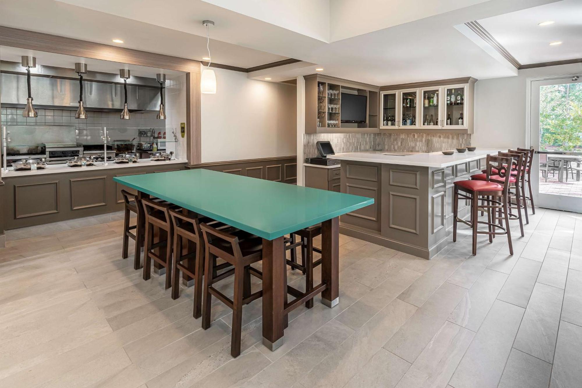 Hilton Garden Inn Houston/The Woodlands Extérieur photo